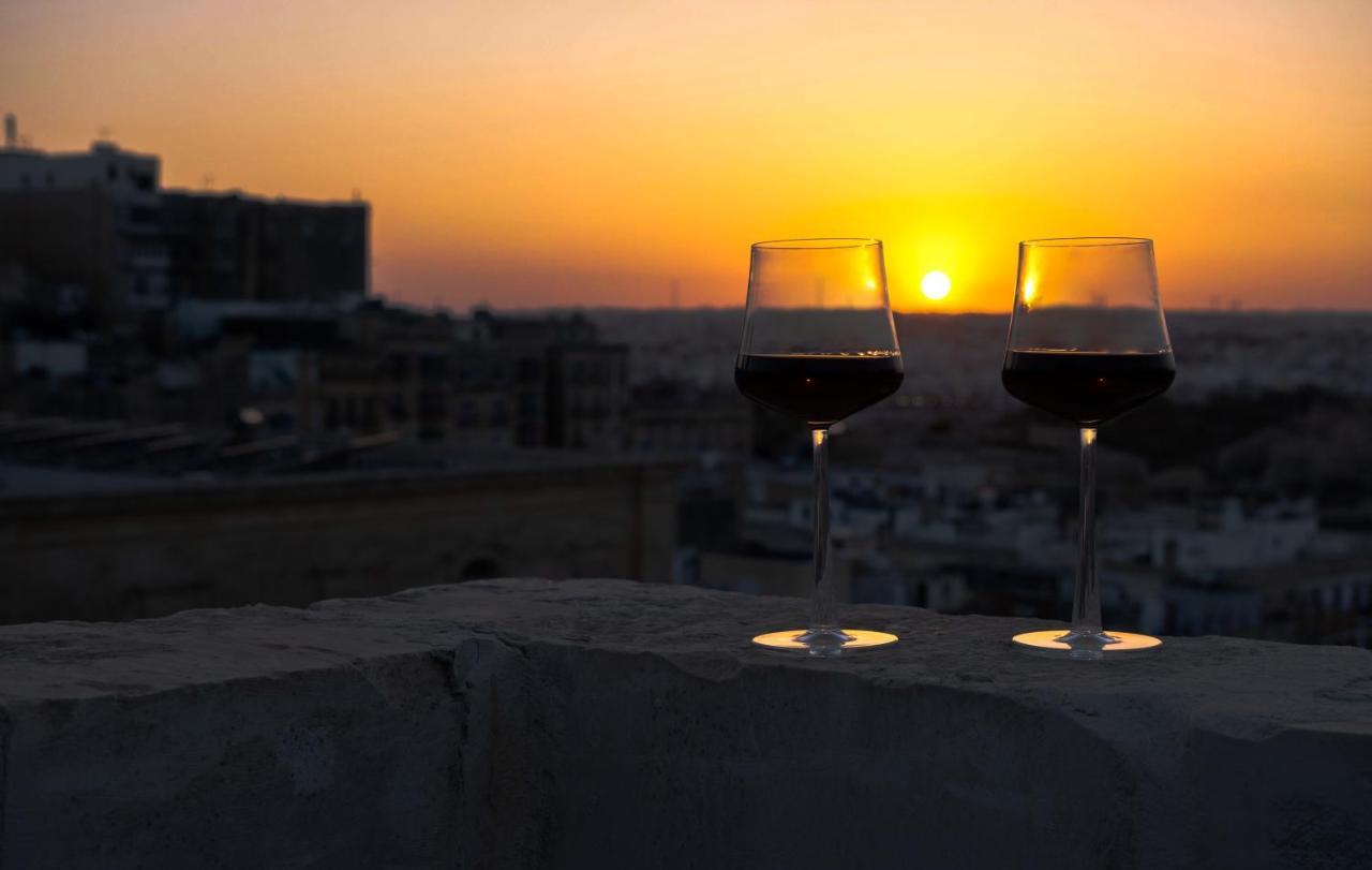 Mulberry Suites Valletta Exterior photo